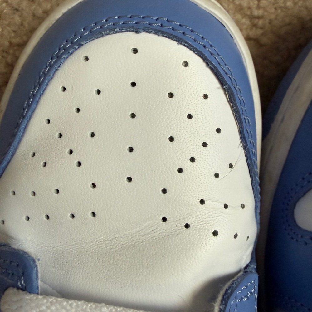 Nike Men's Dunks in Blue and White - Picture 3 of 7